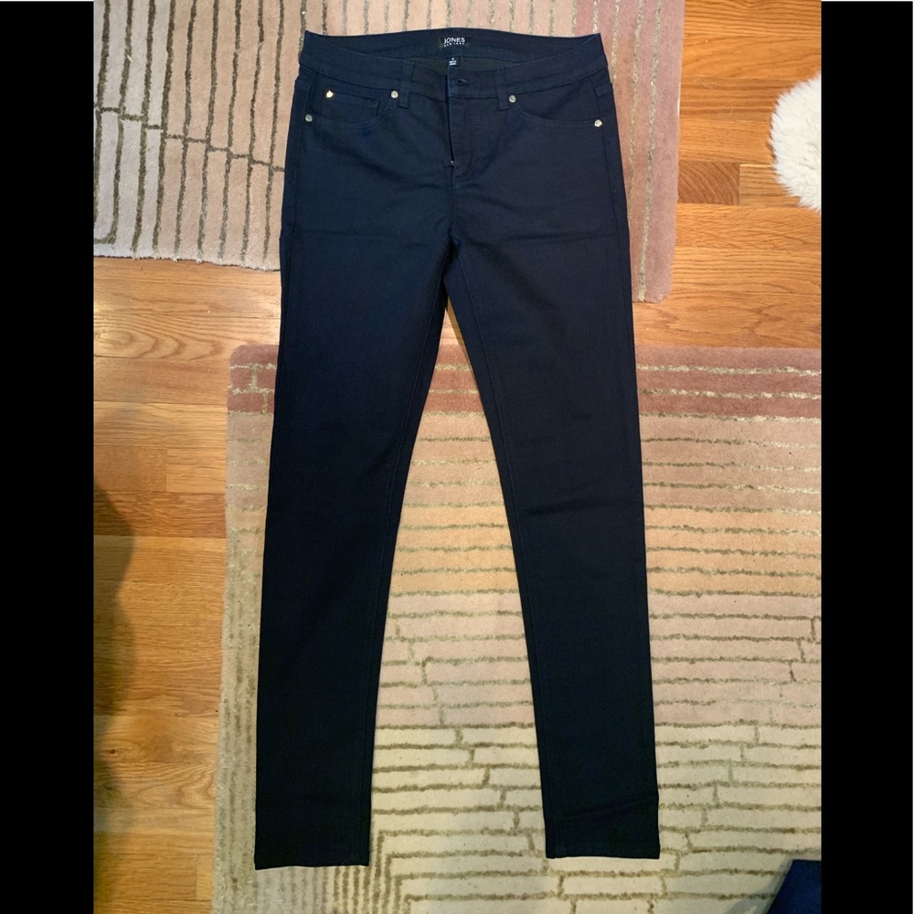 Jones New York Navy skinny jeans